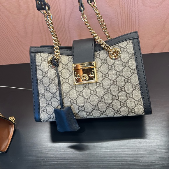 Meet your Posher, Marisol - Picture 6 of 11